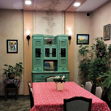 N38 Villa Tbiliszi Kültér fotó