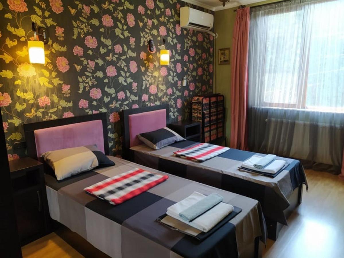 N38 Villa Tbiliszi Kültér fotó