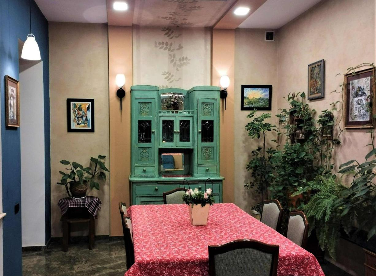 N38 Villa Tbiliszi Kültér fotó