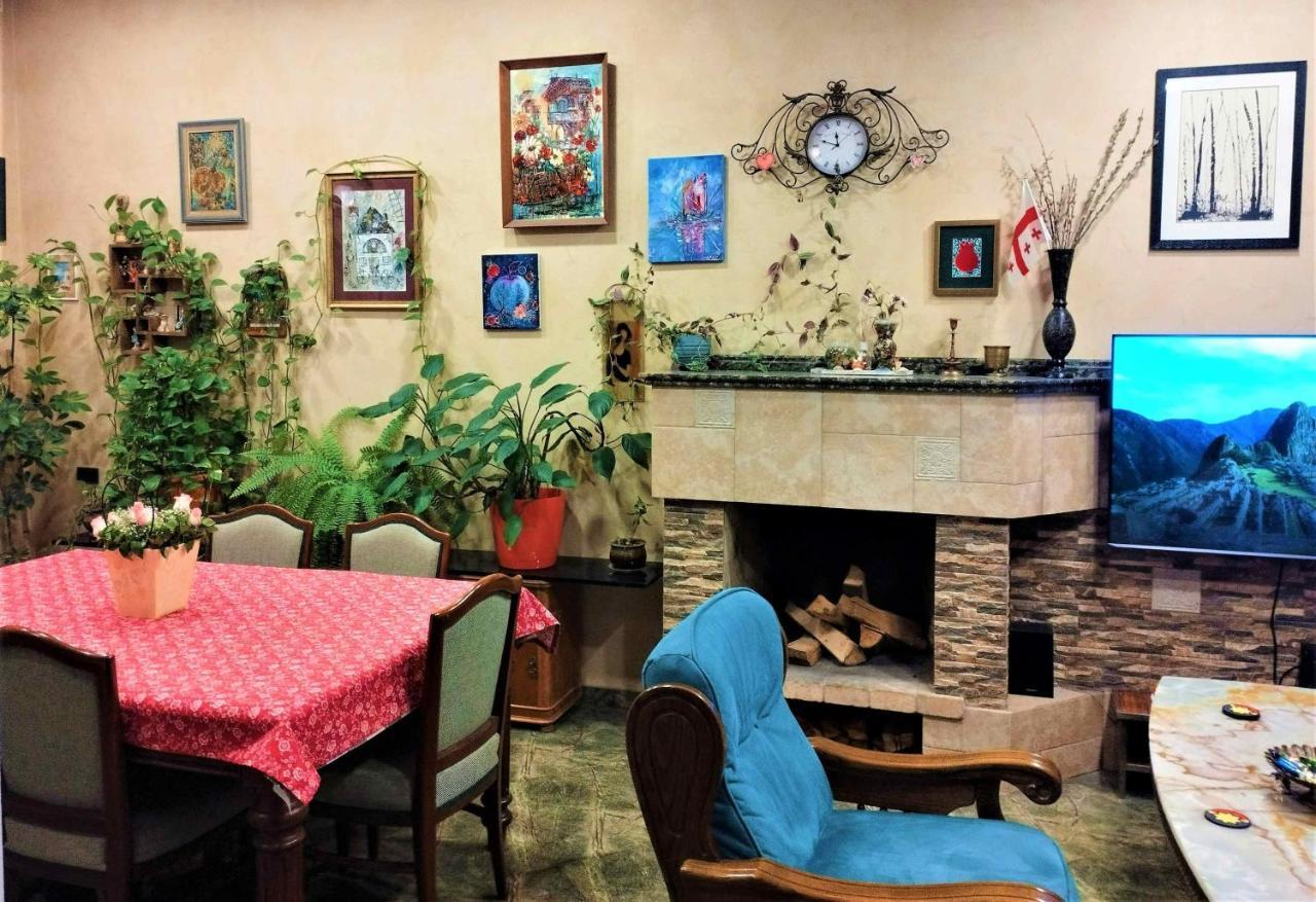 N38 Villa Tbiliszi Kültér fotó